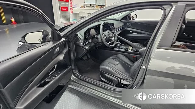 Hyundai The New Avante (CN7) 2024 Серый из Кореи, фото 2