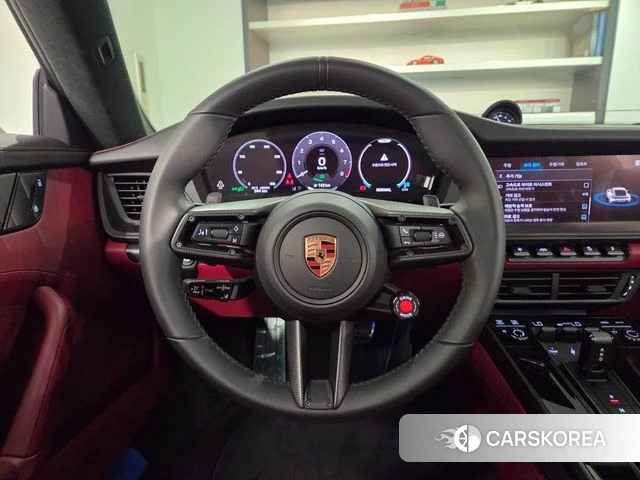 Porsche 911(992) 2025 Серый из Кореи, фото 2