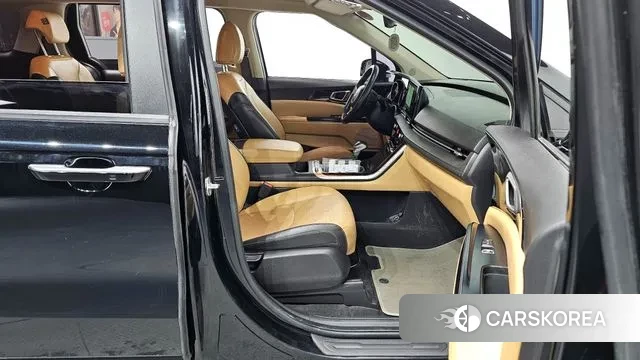 Kia Carnival 4th generation 2022 Черный из Кореи, фото 2