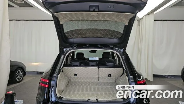 Genesis Electrified GV70 2022 Черный из Кореи, фото 2