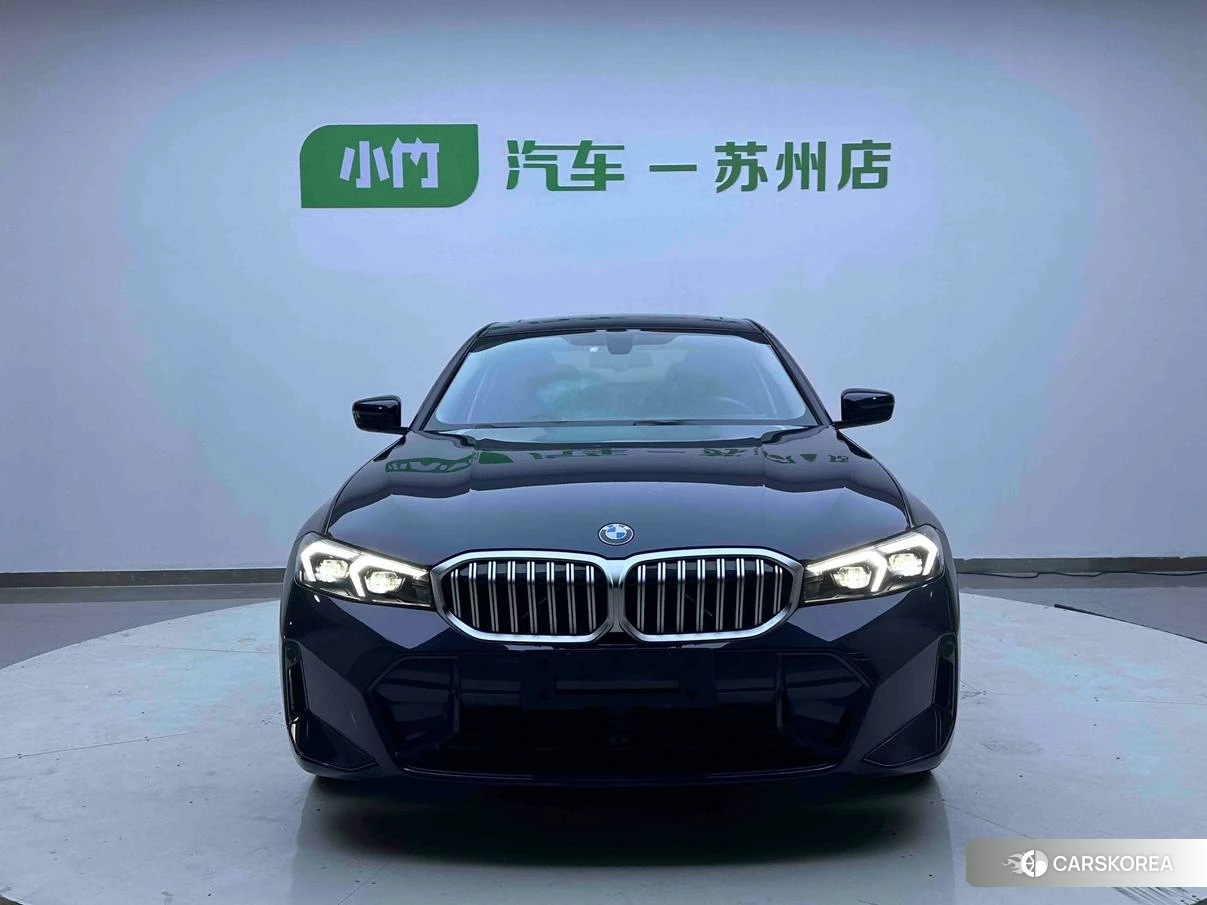 BMW 3 series 2022 Черный из Китая, фото 2