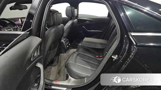 Audi New A6 2018 Черный из Кореи, фото 2