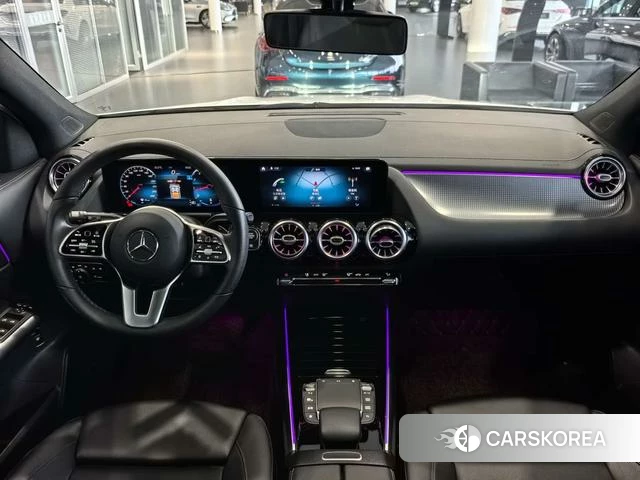 Mercedes-Benz GLA 2021 Белый из Китая, фото 2