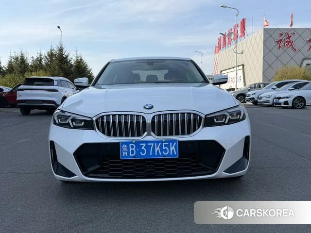 BMW 3 series 2023 Белый из Китая, фото 2