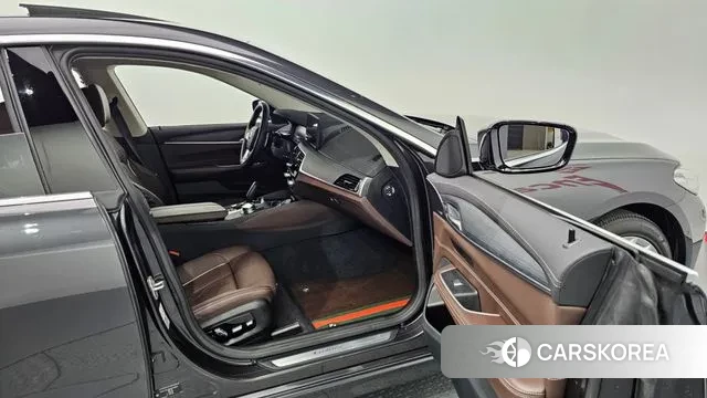 BMW 6 Series GT (G32) 2021 Серый из Кореи, фото 2
