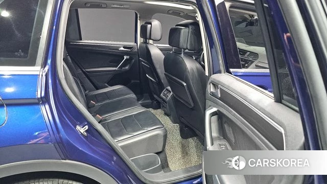 Volkswagen Tiguan second Generation 2018 Синий из Кореи, фото 2