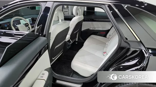 Hyundai Grandeur Hybrid (GN7) 2023 Черный из Кореи, фото 2