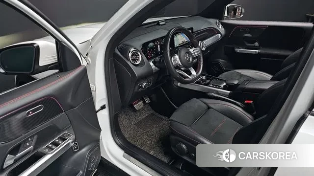 Mercedes-Benz GLB-Class X247 2022 Белый из Кореи, фото 2