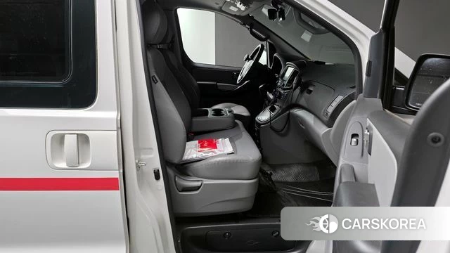 Hyundai The New Grand Starex 2019 Белый из Кореи, фото 2