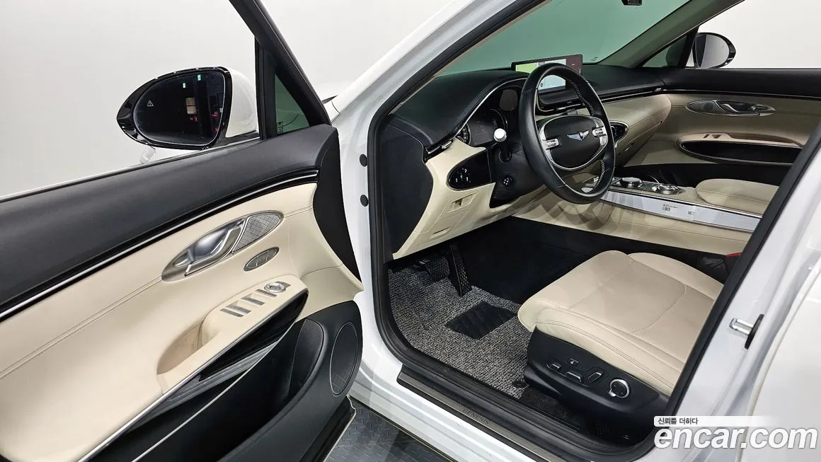 Genesis GV70 2021 Белый из Кореи, фото 2