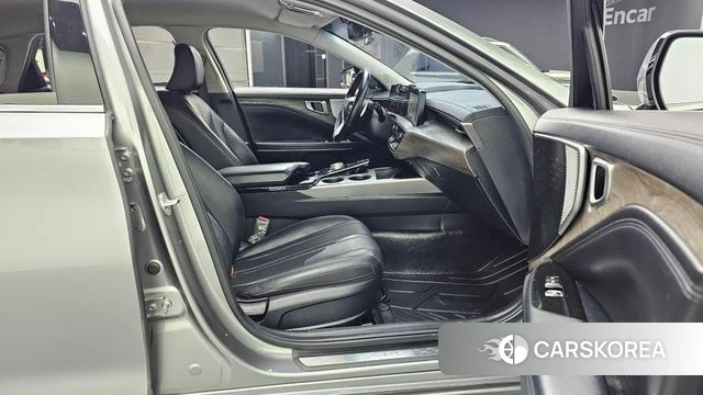 Kia K8 2021 Серебристо-серый из Кореи, фото 2