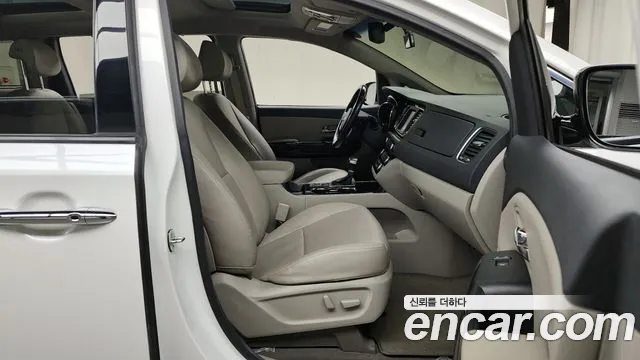 Kia The New Carnival id 2469365 из Кореи 2