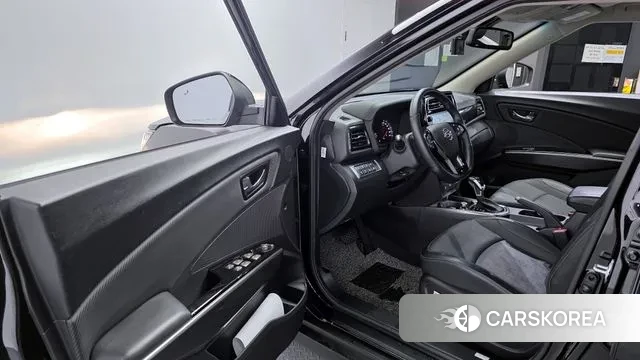 Ssangyong Berry New Tivoli 2023 Черный из Кореи, фото 2