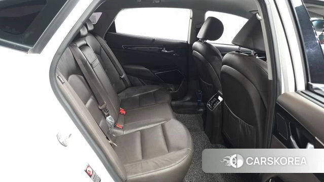 Kia Come New K7 2018 Белый из Кореи, фото 2