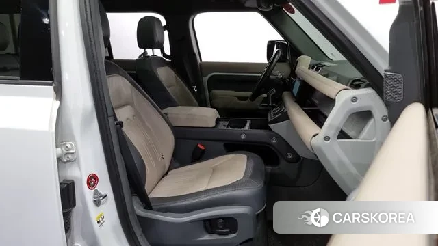 Land Rover Defender (L663) id 3478833 из Кореи 2