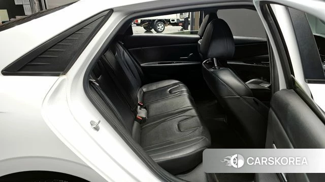 Hyundai Avante (CN7) 2021 Белый из Кореи, фото 2