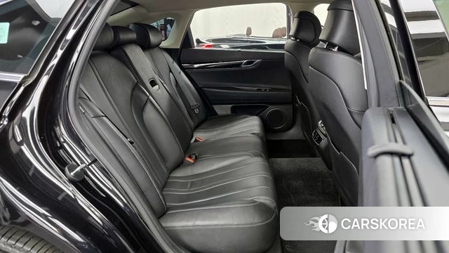 Genesis G80 (RG3) 2022 Черный из Кореи, фото 2