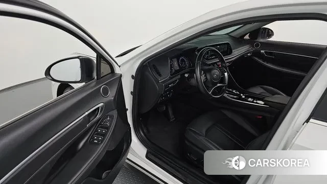 Hyundai Sonata (DN8) 2021 Белый из Кореи, фото 2