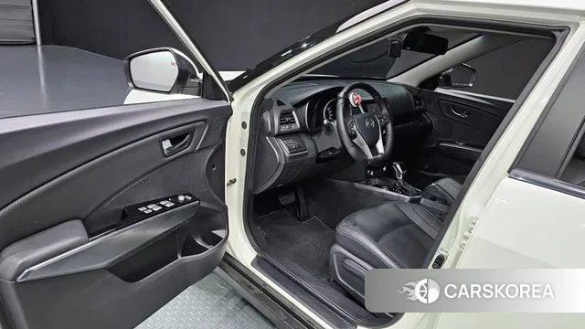 Ssangyong Tivoli Armor 2018 Белый из Кореи, фото 2