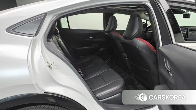 Toyota Prius 5th Generation 2024 Белый из Кореи, фото 2