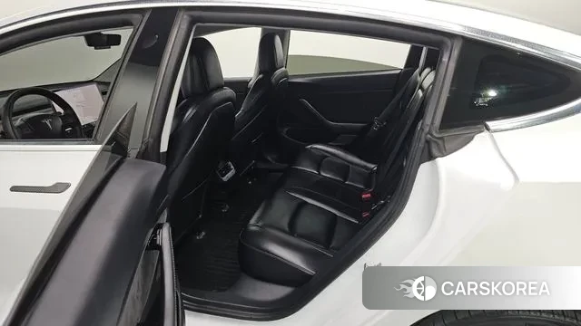 Tesla Model 3 2020 Белый из Кореи, фото 2