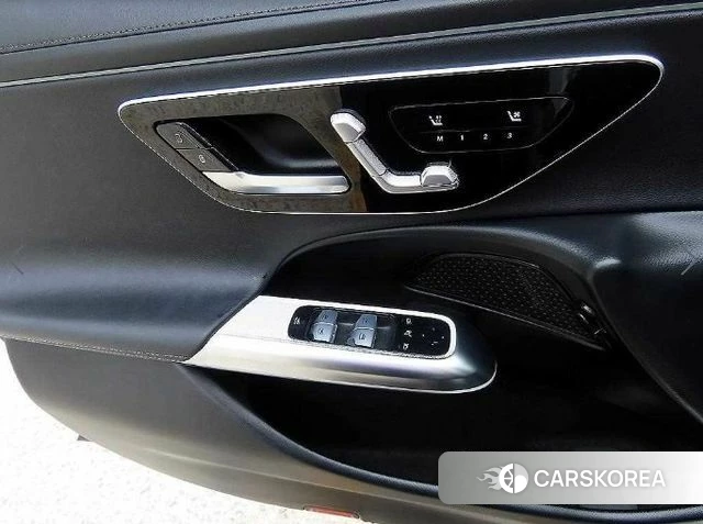 Mercedes-Benz E-Class W214 2024 Серебристо-серый из Кореи, фото 2