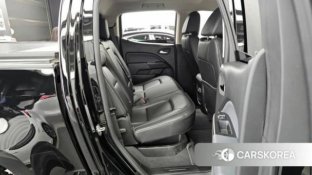 Chevrolet (GM Daewoo) Real New Colorado 2022 Черный из Кореи, фото 2