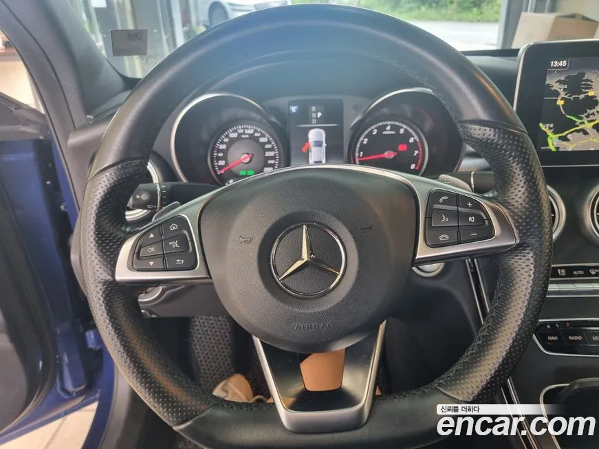 Mercedes-Benz C-Class W205 2018 Синий из Кореи, фото 2