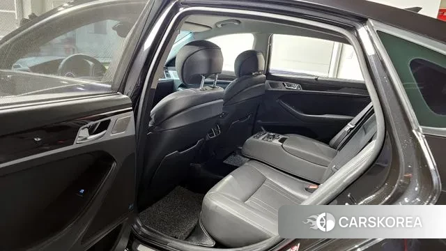 Genesis G80 2018 Черный из Кореи, фото 2