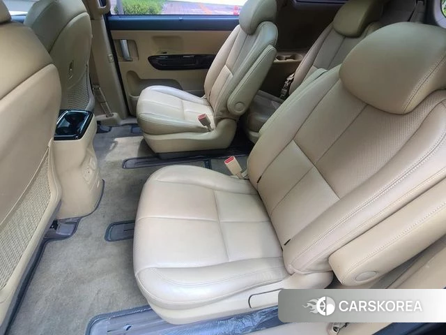 Kia The New Carnival 2019 Черный из Кореи, фото 2