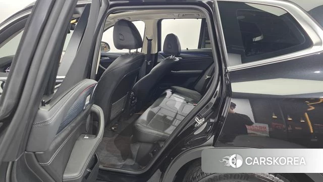BMW X3 (G01) 2024 Черный из Кореи, фото 2