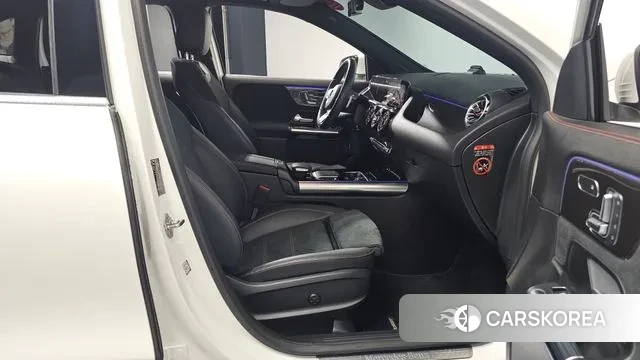 Mercedes-Benz GLA - Class H247 2022 Белый из Кореи, фото 2