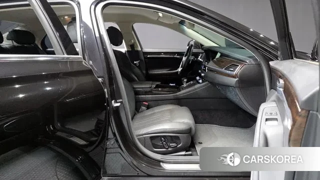 Genesis G90 2018 Черный из Кореи, фото 2