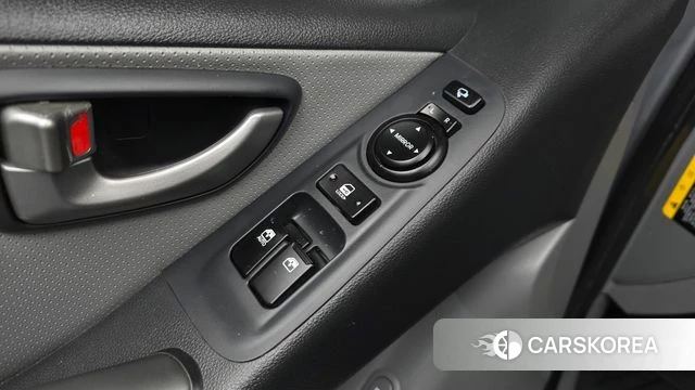 Hyundai The New Grand Starex 2018 Серебристо-серый из Кореи, фото 2