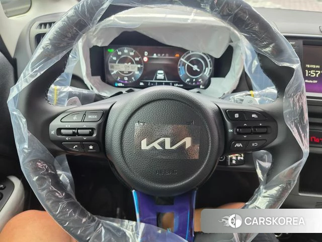 Kia The New Kia Ray EV 2026 Темно-зеленый из Кореи, фото 2