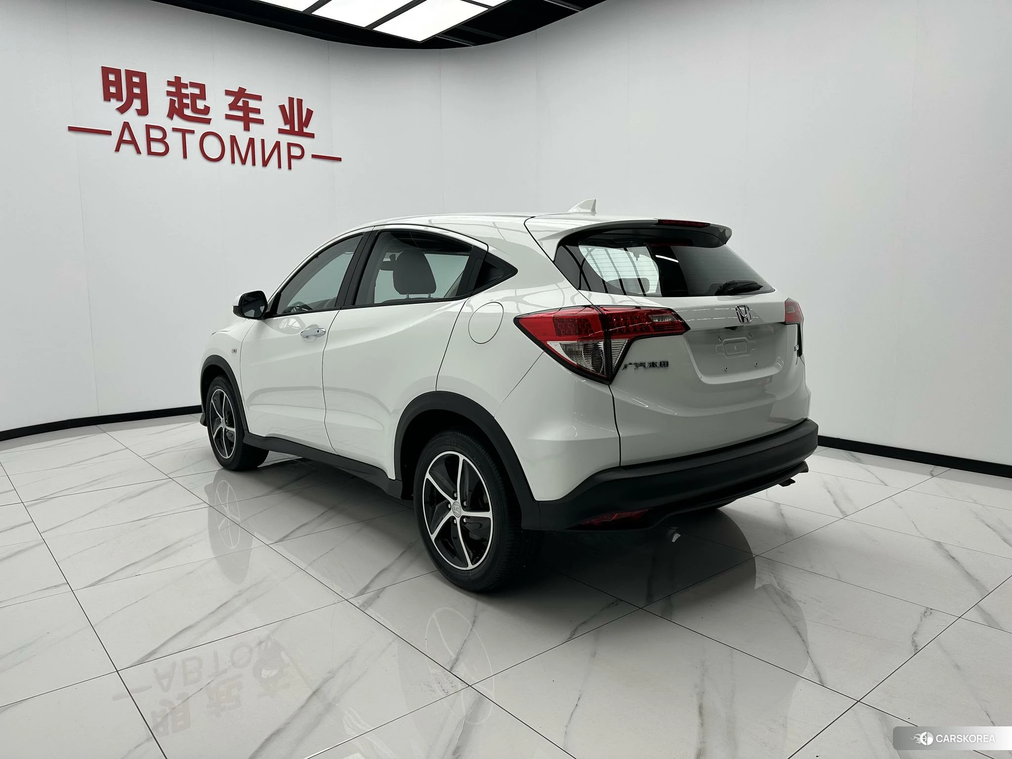 Honda Vezel 2020 Белый из Китая, фото 2