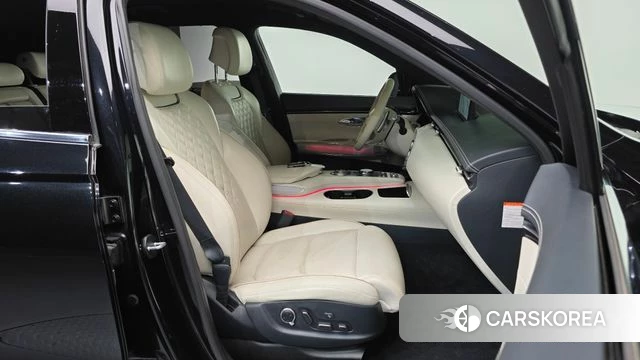 Genesis Electrified GV70 2022 Черный из Кореи, фото 2