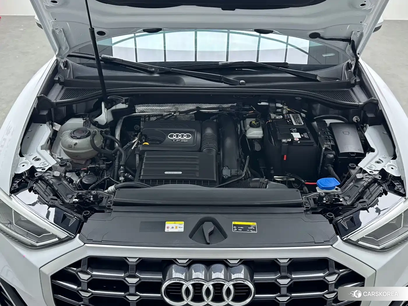 Audi Q3 2022 Белый из Китая, фото 2