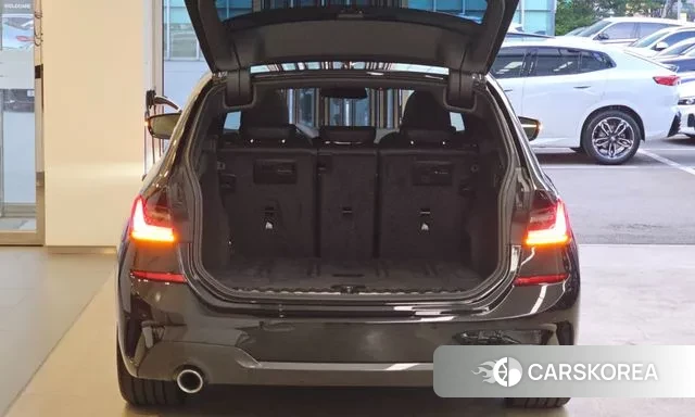 BMW 3 Series (G20) 2021 Черный из Кореи, фото 2