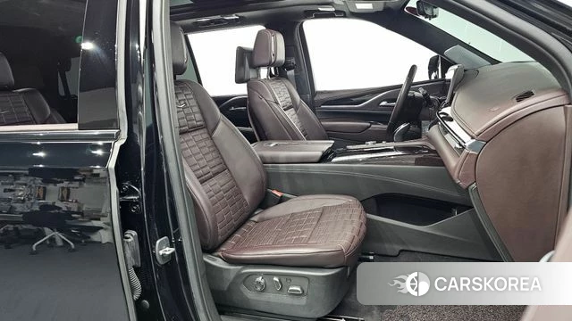 Cadillac Escalade 5th Generation 2023 Черный из Кореи, фото 2