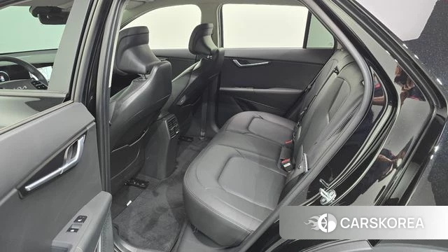 Kia Di All New Niro EV 2023 Черный из Кореи, фото 2