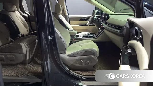 Kia Carnival 4th generation 2021 Серый из Кореи, фото 2