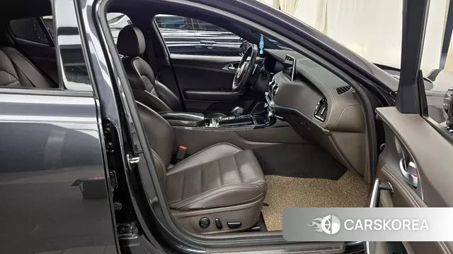 Kia Stinger 2019 Серый из Кореи, фото 2