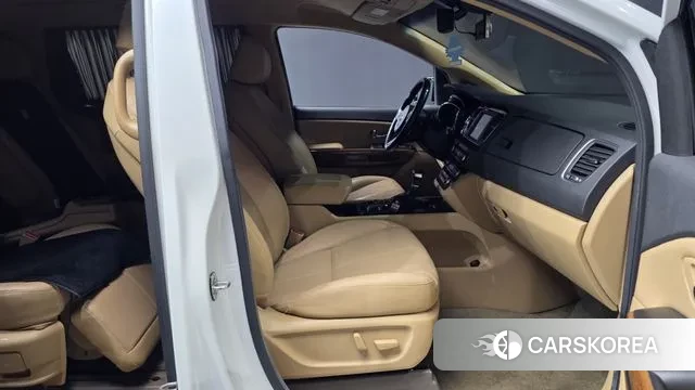 Kia All New Carnival 2018 Белый из Кореи, фото 2