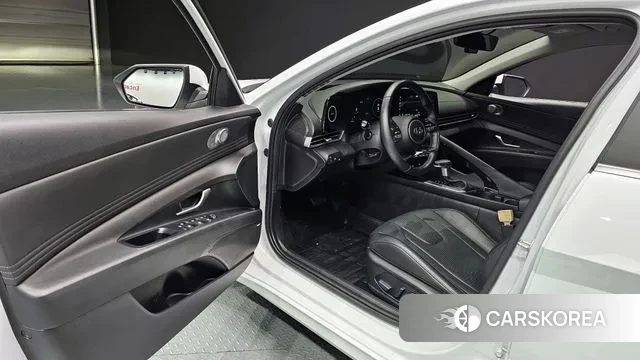 Hyundai Avante (CN7) 2021 Белый из Кореи, фото 2