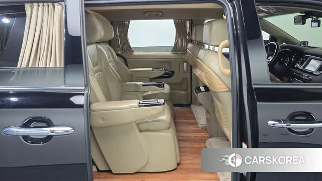 Kia The New Carnival 2019 Черный из Кореи, фото 2