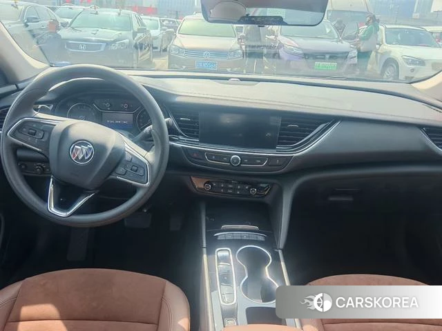 Buick Regal 2023 Белый из Китая, фото 2