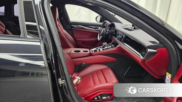 Porsche Panamera (971) 2018 Черный из Кореи, фото 2