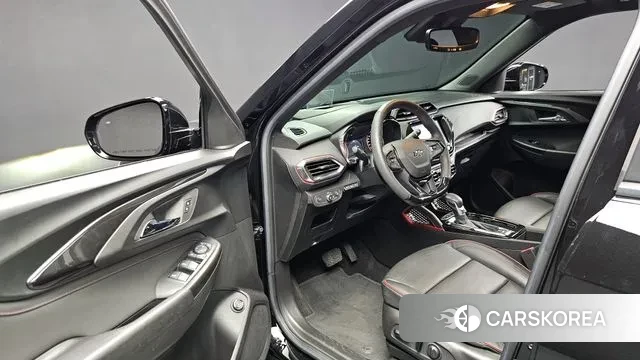 Chevrolet (GM Daewoo) Trailblazer 2022 Черный из Кореи, фото 2