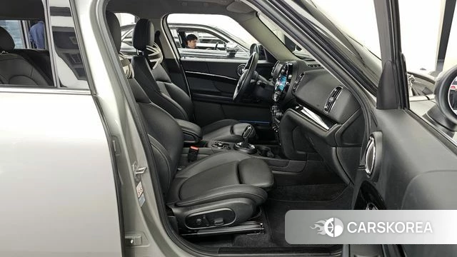 Mini Cooper Countryman 2023 Серебристо-серый из Кореи, фото 2